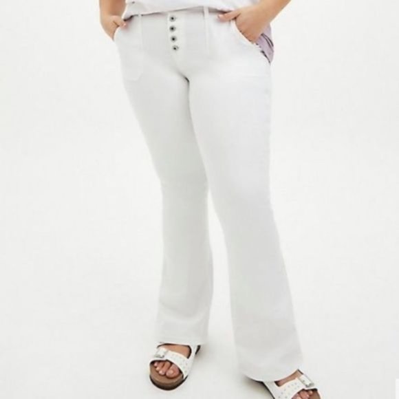 Torrid Jeans/ Size 28 Women - Picture 8 of 8